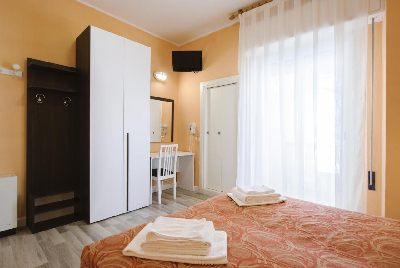 Hotel Milena Rimini Luaran gambar