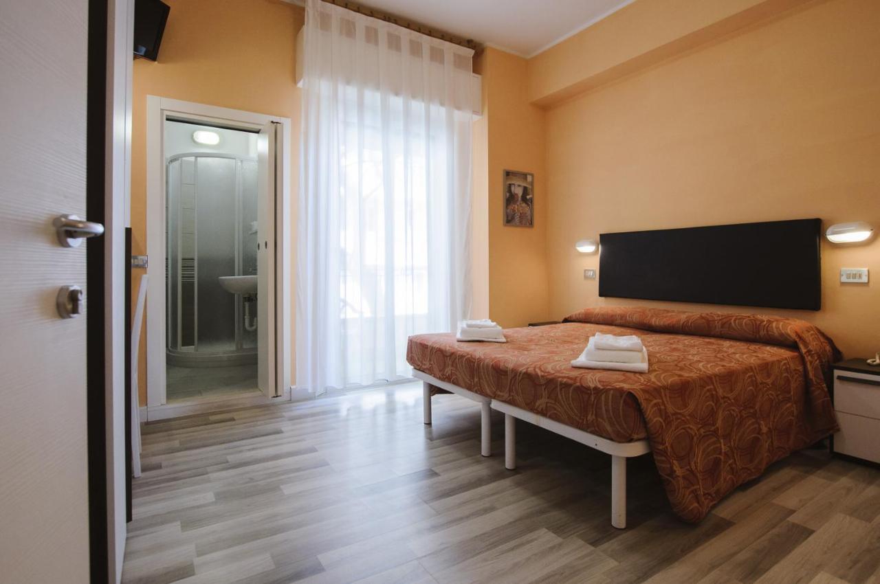 Hotel Milena Rimini Luaran gambar