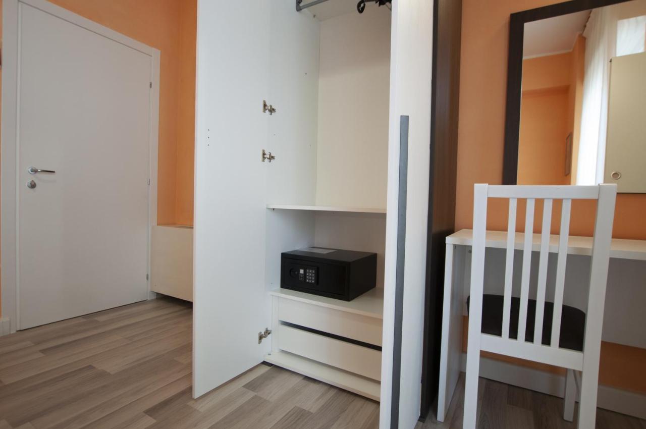 Hotel Milena Rimini Luaran gambar