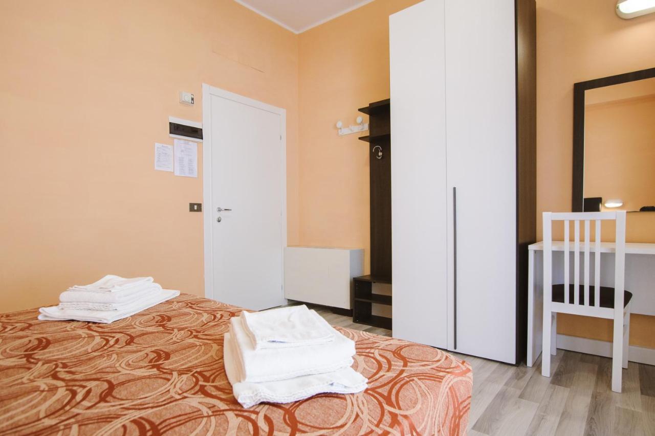 Hotel Milena Rimini Luaran gambar