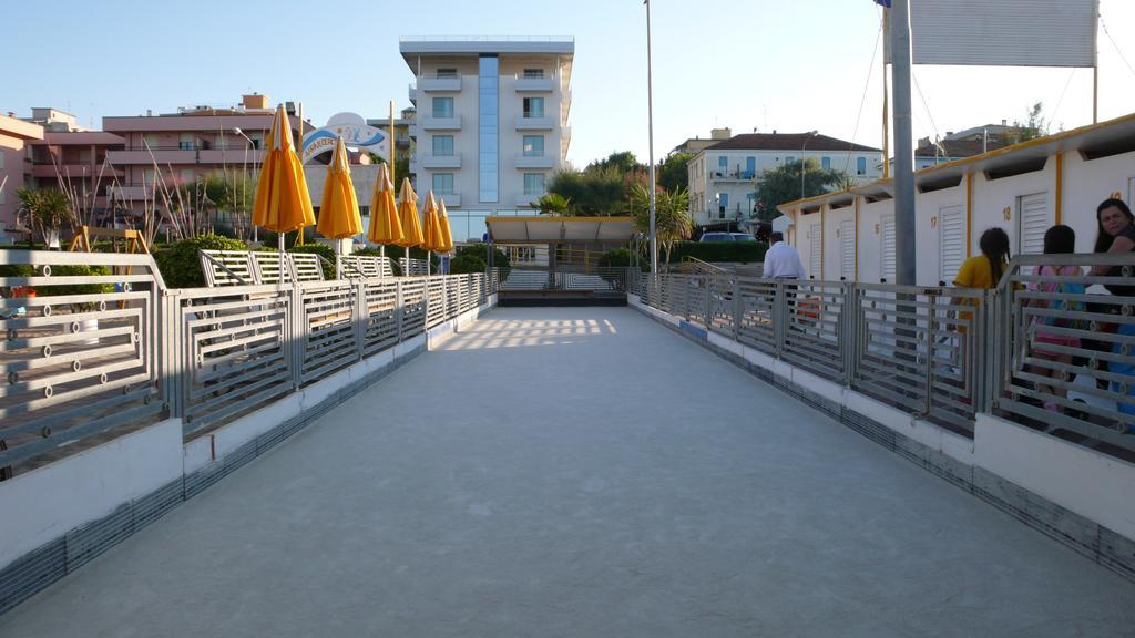 Hotel Milena Rimini Luaran gambar